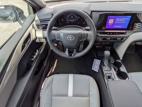 New 2026 Toyota Camry SE image 16
