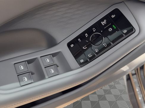 New 2026 Audi A6 Premium Plus AWD/4WD image 15