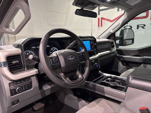Used 2024 Ford F350 XLT w/ 360-Degree Camera Package image 11