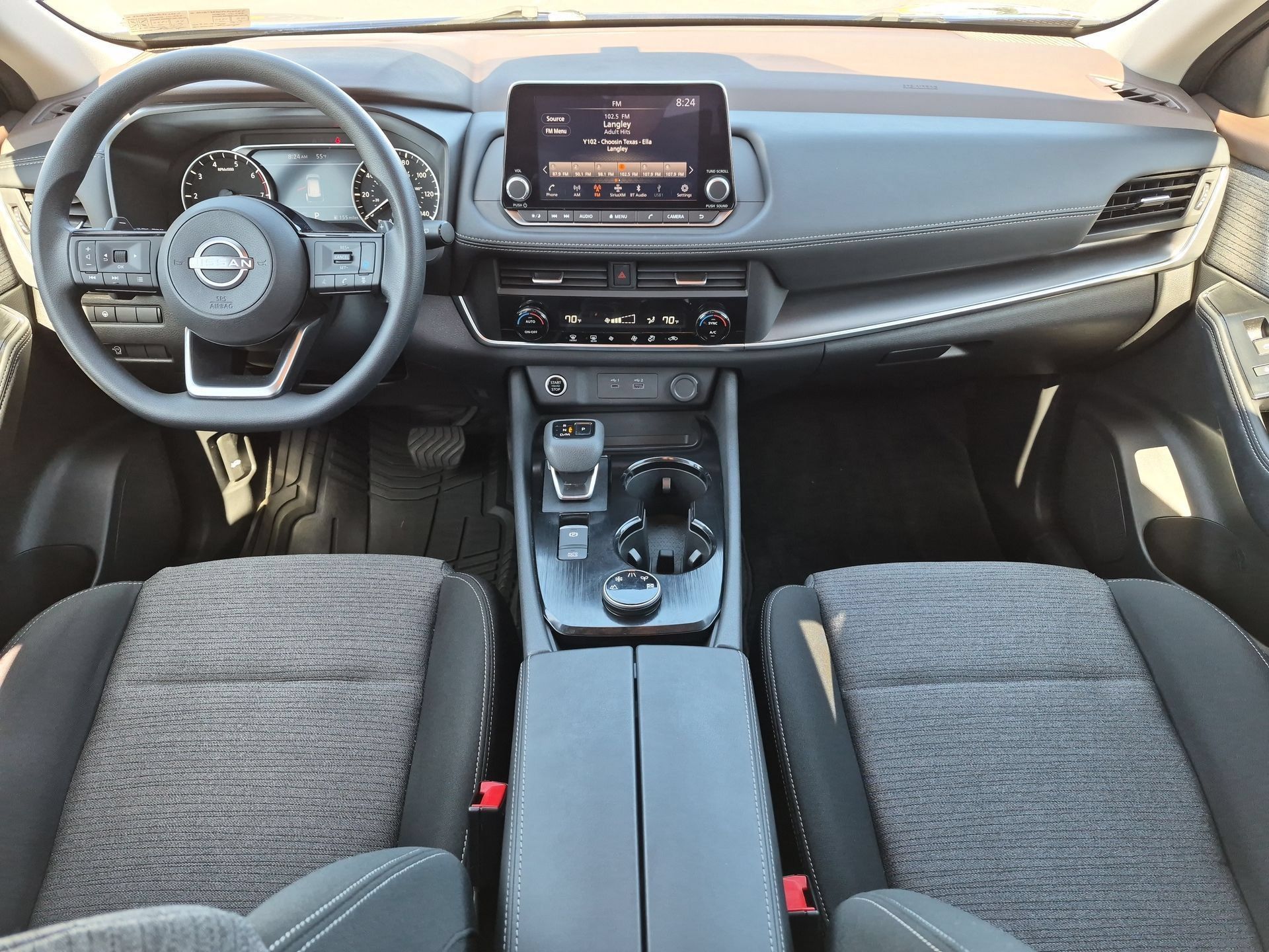 Used 2023 Nissan Rogue SV AWD/4WD image 19