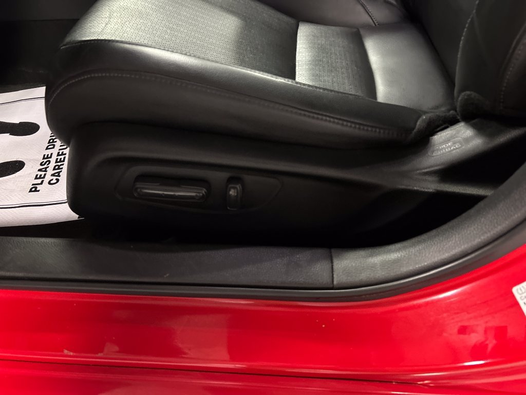 Used 2023 Honda Civic Touring image 11