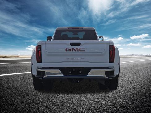 Used 2026 GMC Sierra 3500 Pro image 20
