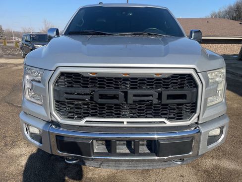 Used 2016 Ford F150 Platinum w/ Equipment Group 701A Luxury image 3