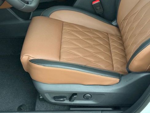 New 2026 Nissan Rogue Platinum w/ Platinum Premium Package image 32