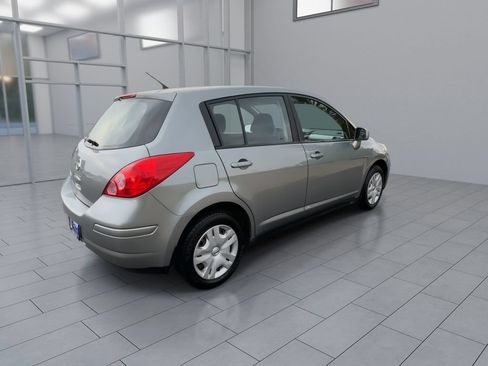 Used 2011 Nissan Versa 1.8 S w/ PWR Plus Pkg FWD image 8