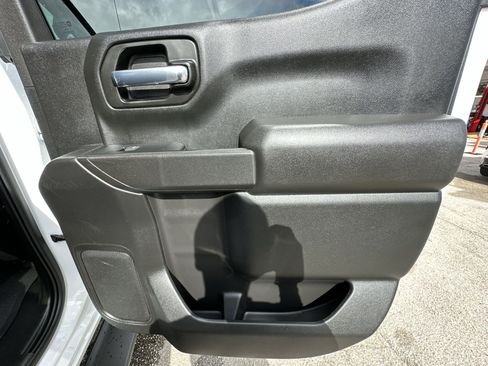 Used 2022 Chevrolet Silverado 1500 Custom Trail Boss image 32