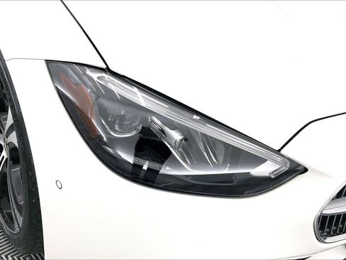 Used 2024 Mercedes-Benz C 300 Sedan image 26