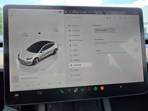 Used 2022 Tesla Model 3 Long Range AWD/4WD image 54