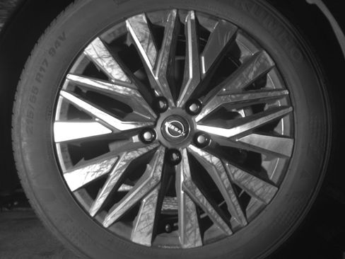 Used 2025 Nissan Altima 2.5 SV image 13