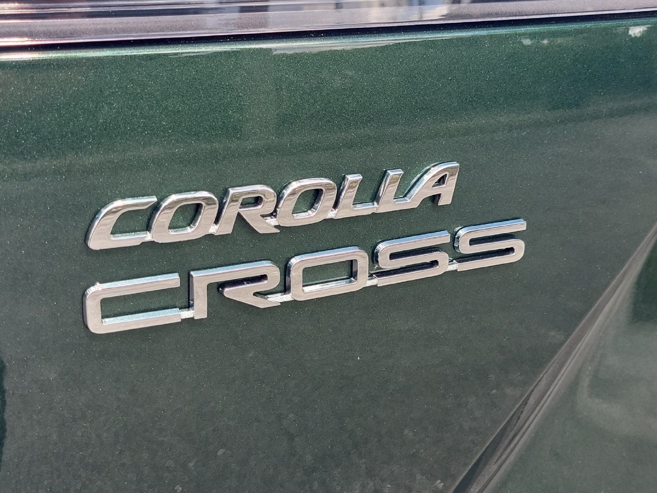 New 2026 Toyota Corolla Cross LE FWD image 6