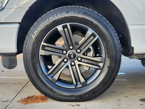 Used 2022 Ford F150 XLT w/ Equipment Group 302A High image 10