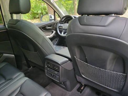 Used 2024 Audi Q7 2.0T Premium Plus AWD/4WD image 12
