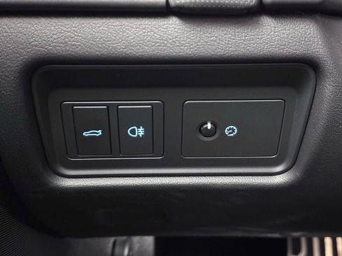 Used 2017 Jaguar F-TYPE S image 31