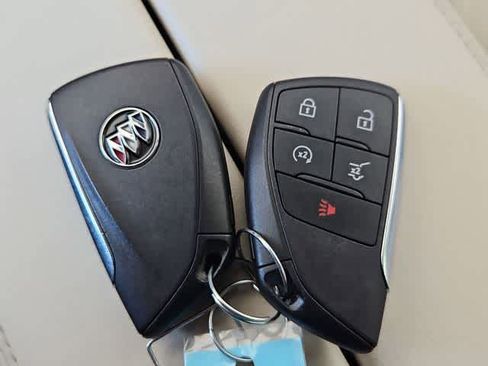 Used 2023 Buick Envision Avenir FWD image 38
