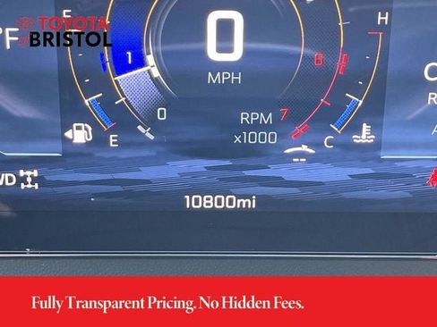 Used 2026 Chevrolet Traverse LT w/ Driver Confidence Package AWD/4WD image 39