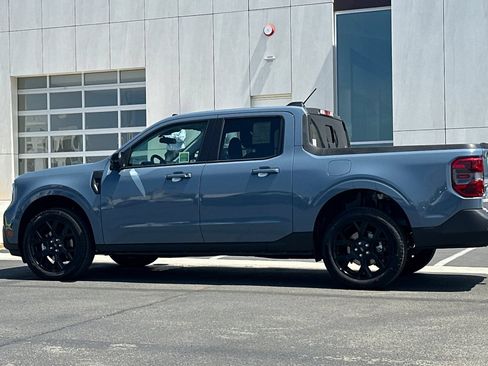 New 2026 Ford Maverick Lariat w/ Black Appearance Package AWD/4WD image 6