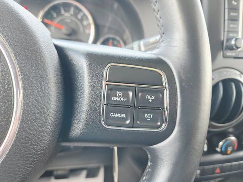 Used 2015 Jeep Wrangler Sport AWD/4WD image 24