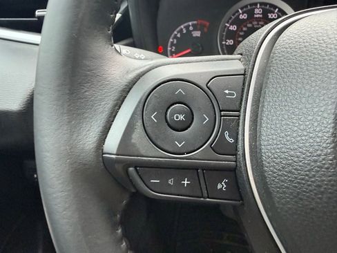 Used 2021 Toyota Corolla SE FWD image 12