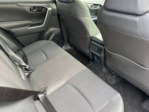 Certified 2025 Toyota RAV4 LE AWD/4WD image 19