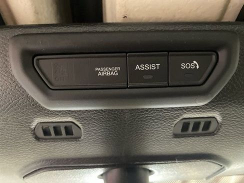 Used 2022 Jeep Wrangler Unlimited Sport AWD/4WD image 30