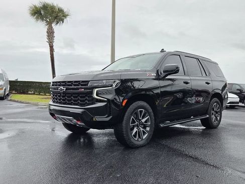 Certified 2024 Chevrolet Tahoe Z71 w/ Luxury Package image 2