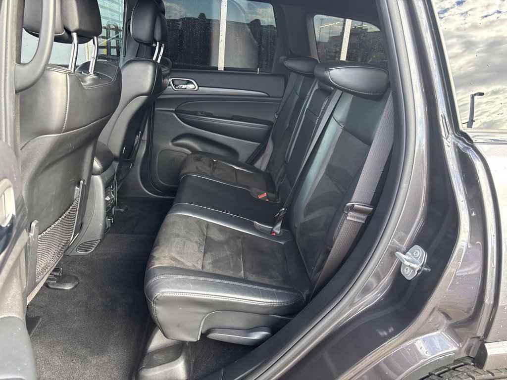 Used 2019 Jeep Grand Cherokee Altitude AWD/4WD image 14