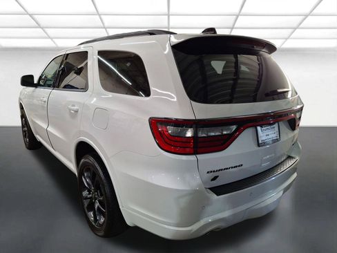 Certified 2023 Dodge Durango GT image 4