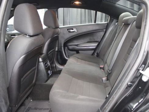 Used 2013 Dodge Charger SE image 18