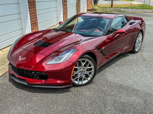 Used 2016 Chevrolet Corvette Stingray Coupe w/ 3LT Preferred Equipment Group RWD image 3