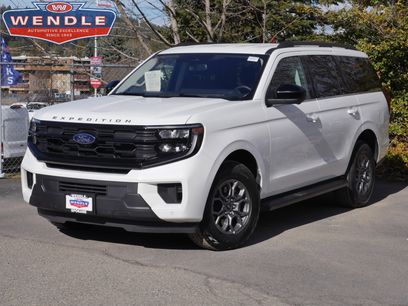 Certified 2025 Ford Expedition Active