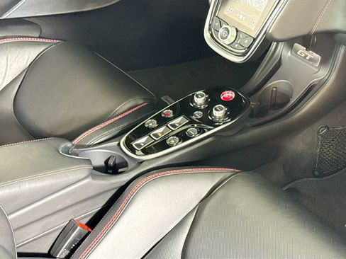 Used 2023 McLaren GT RWD image 21