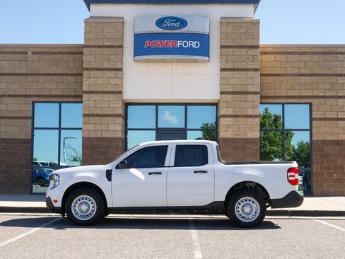 New 2025 Ford Maverick XL w/ Equipment Group 101A image 9