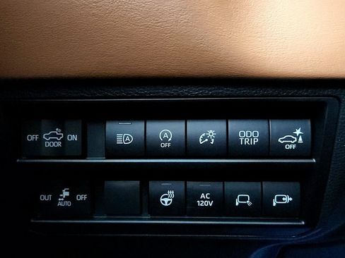 Used 2019 Subaru Forester Premium AWD/4WD image 54