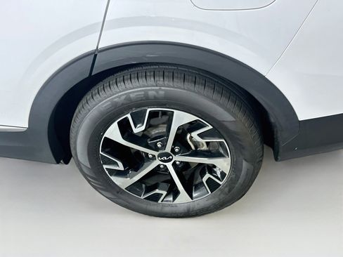 Used 2023 Kia Sportage EX FWD image 11