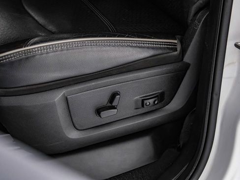 Used 2023 RAM 4500 Laramie image 35