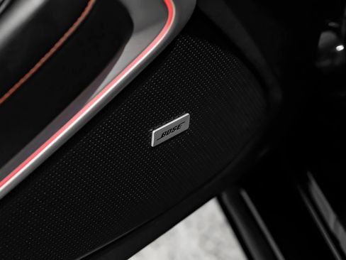 Used 2018 Chevrolet Camaro SS RWD image 34