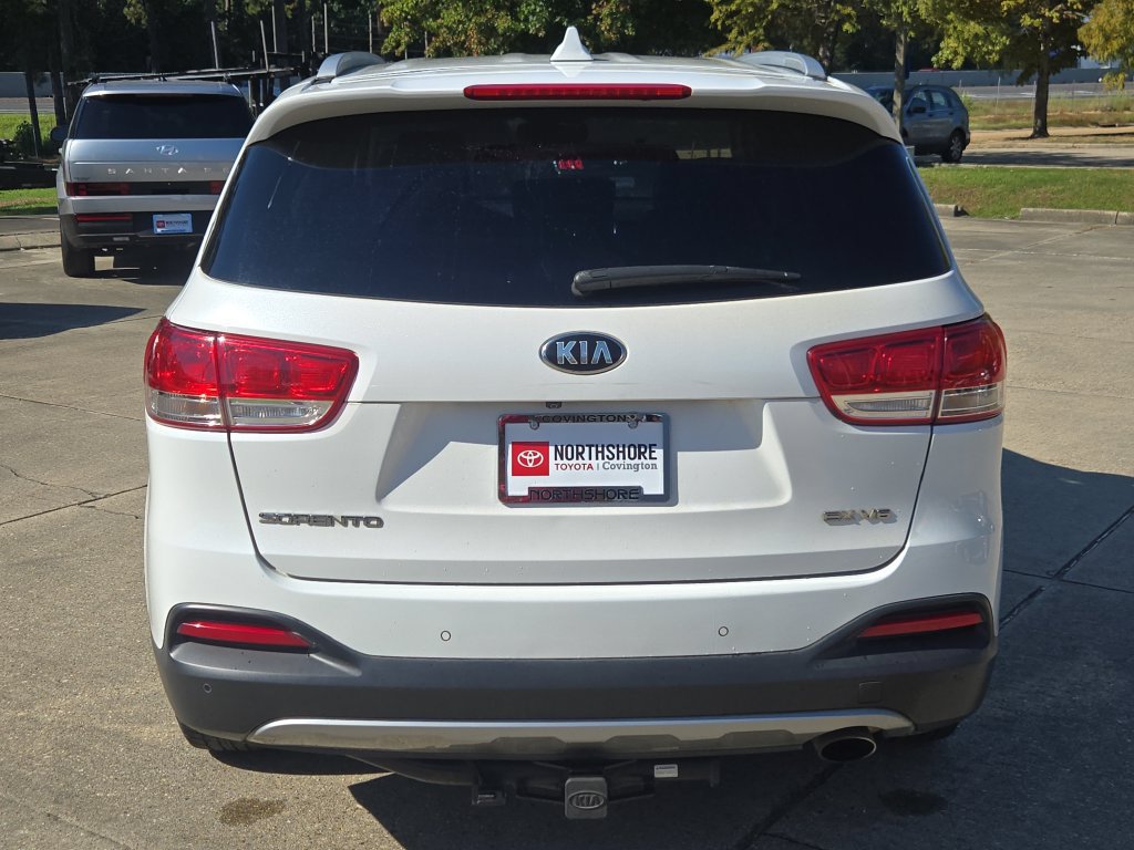 Used 2017 Kia Sorento EX FWD image 4