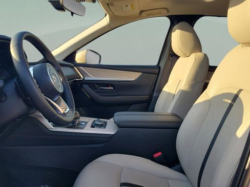 Used 2025 MAZDA CX-90 3.3 Turbo w/ Preferred Package image 25