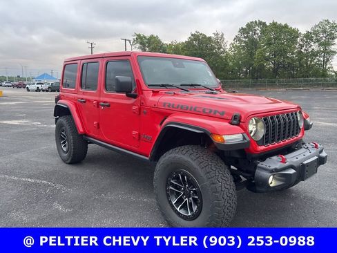 Used 2025 Jeep Wrangler Unlimited Rubicon image 1