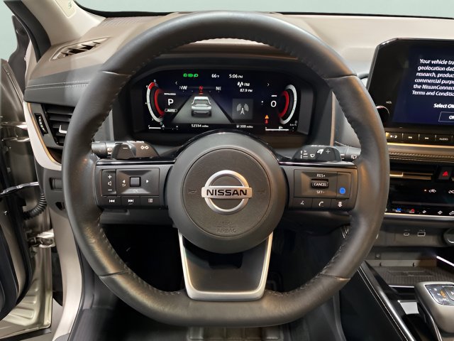 Used 2021 Nissan Rogue Platinum AWD/4WD image 13