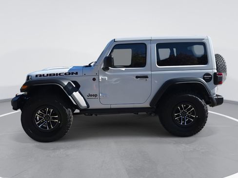 New 2026 Jeep Wrangler Rubicon w/ Xtreme 35 Tire Package image 8