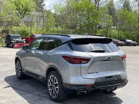 Used 2024 Chevrolet Blazer RS w/ Enhanced Convenience Package AWD/4WD image 5