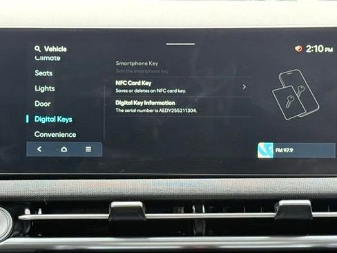 Used 2025 Hyundai Tucson Limited AWD/4WD image 42