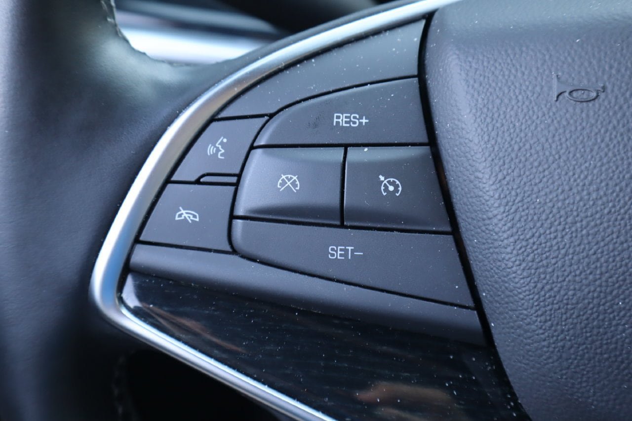 Used 2025 Cadillac XT5 Premium Luxury FWD image 14