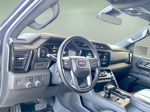 Used 2024 GMC Sierra 1500 AT4 w/ AT4 Premium Package image 16