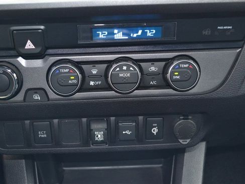 Used 2021 Toyota Tacoma TRD Sport image 24