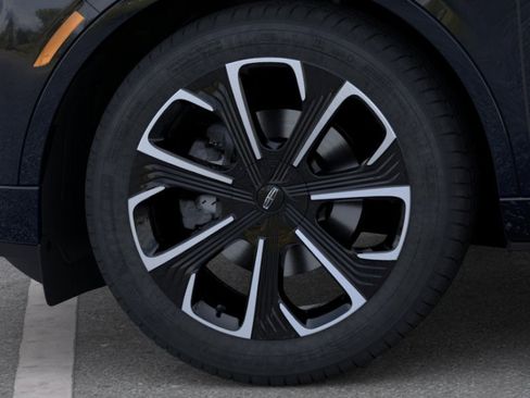 New 2026 Lincoln Nautilus Reserve AWD/4WD image 19
