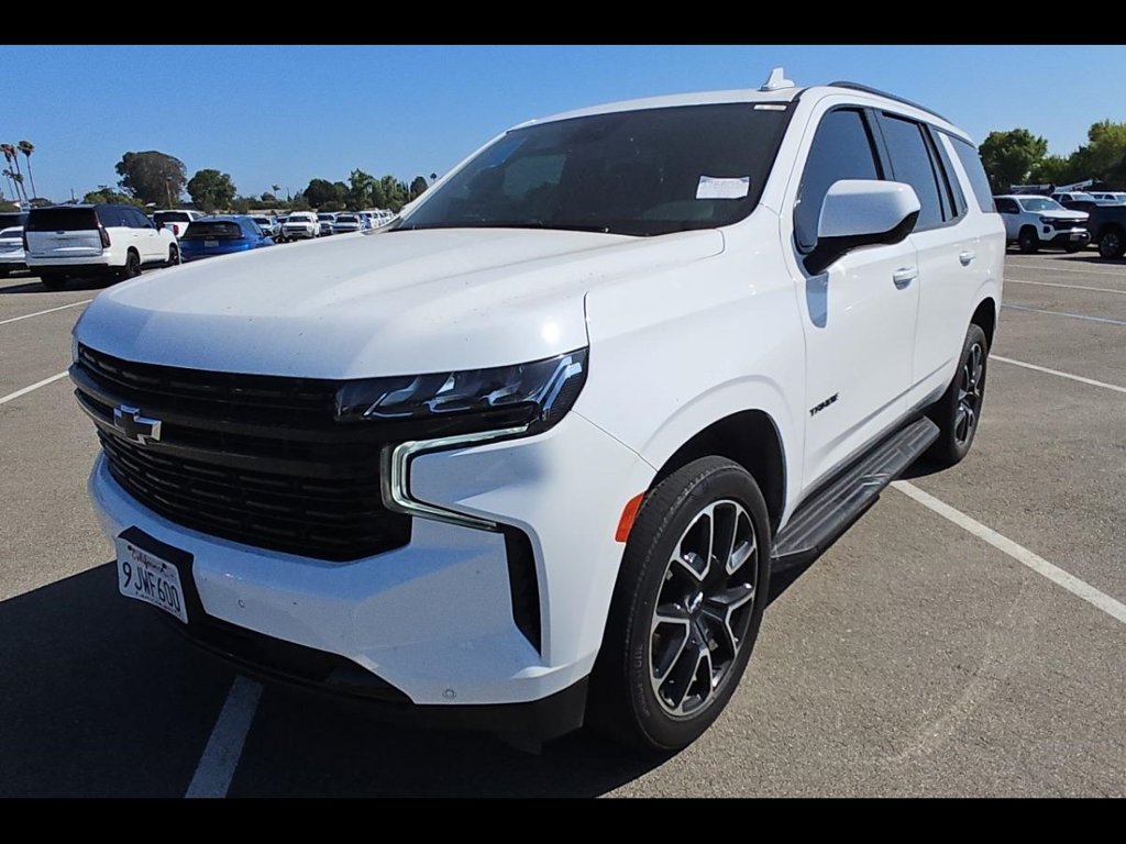 Used 2023 Chevrolet Tahoe RST RWD image 3