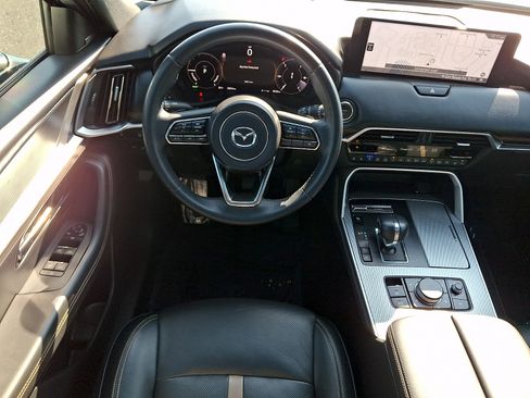 Certified 2024 MAZDA CX-90 Plug-In Hybrid w/ Premium Plus AWD/4WD image 15