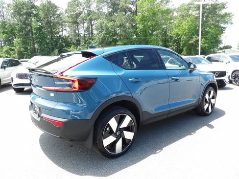 Certified 2023 Volvo C40 P8 Recharge Ultimate w/ Protection Package Premier AWD/4WD image 5
